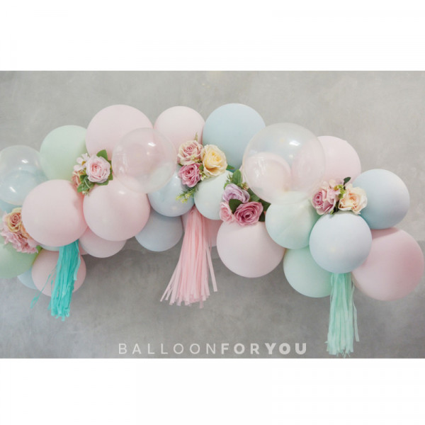 Garland with Flower & Tassel