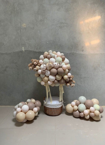 Mini Hot Air Balloon with Doll