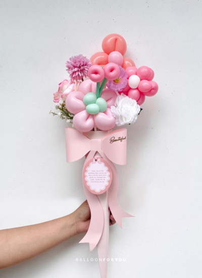 Blush Pink Floral  thumbnail