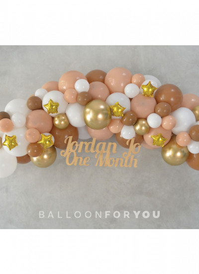 Garland 2m with Star & Signage
