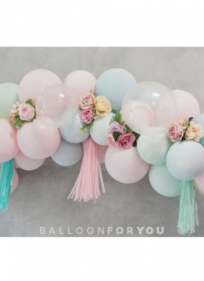Garland with flower & tassel