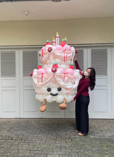 Giant Cake - Jellycat 