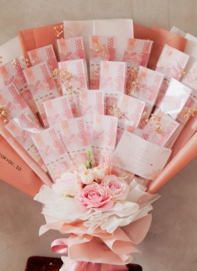 Money Handbouquet with Flower