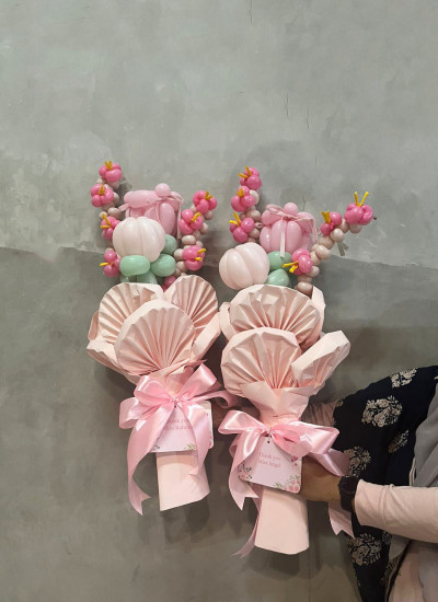 Grad - Gradblossom Bouquet ( Small ) 